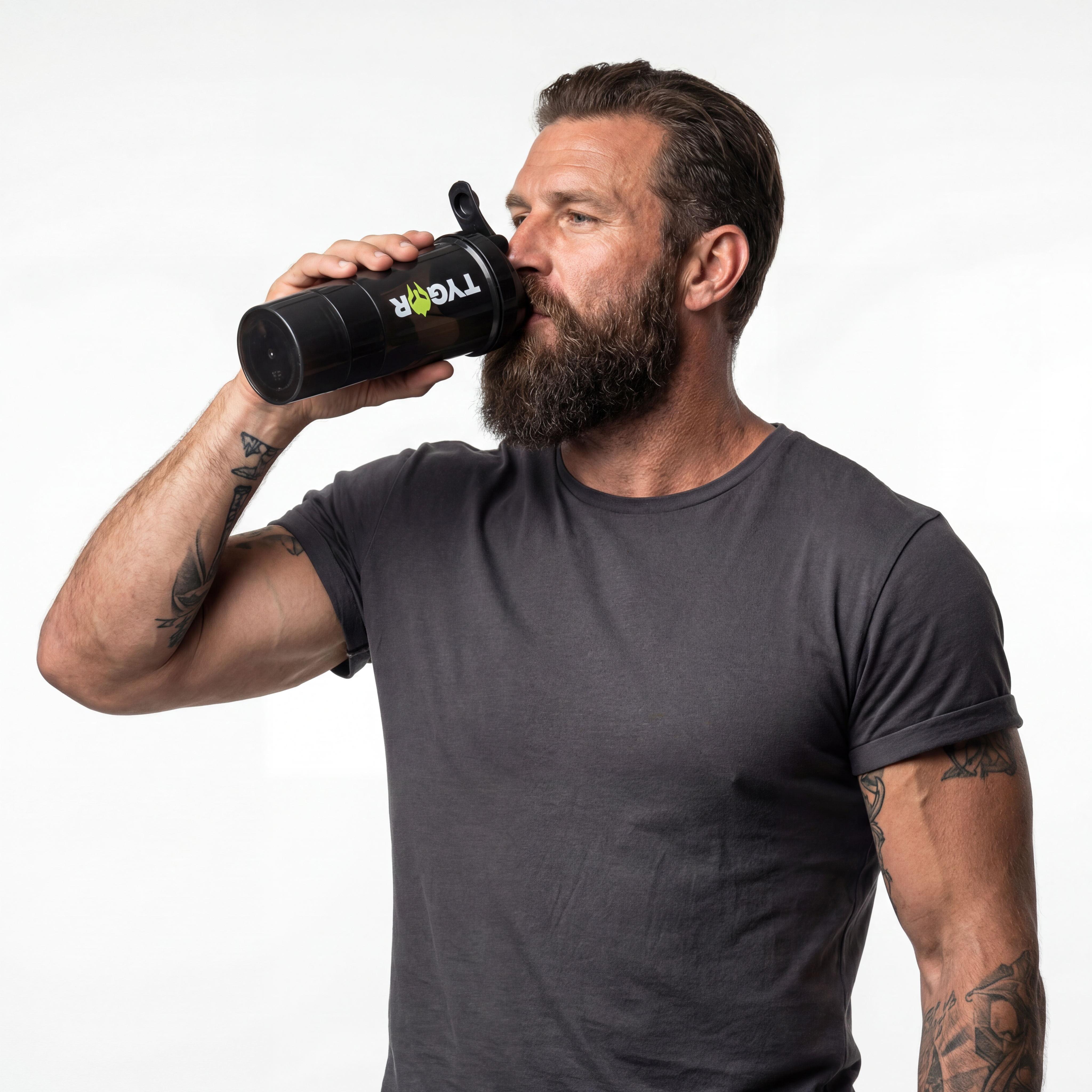 TYGOR BLEND™ - Shaker Sport 3-en-1 – Mélange Protéine, Compléments & Gélules