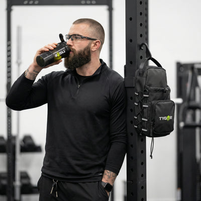 TYGOR MAGNETIK™ – Sac Magnétique Sport Étanche | Fixation Ultra-Forte | Porte-Gourde 1,5L, Téléphone & Clés | Compact, Unisexe, Résistant